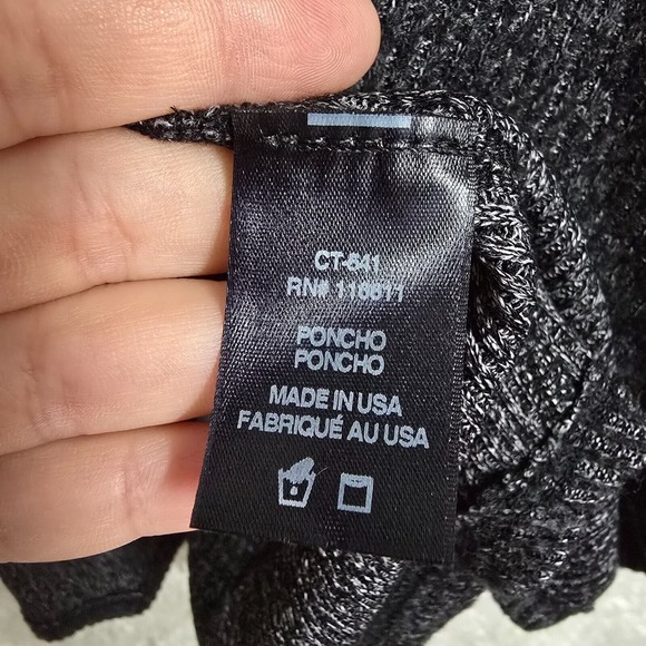 Amadi Gray Poncho‎ Top Small Cowl Neck Oversized Dolman Sleeve Soft Cozy Boho - Picture 7 of 13